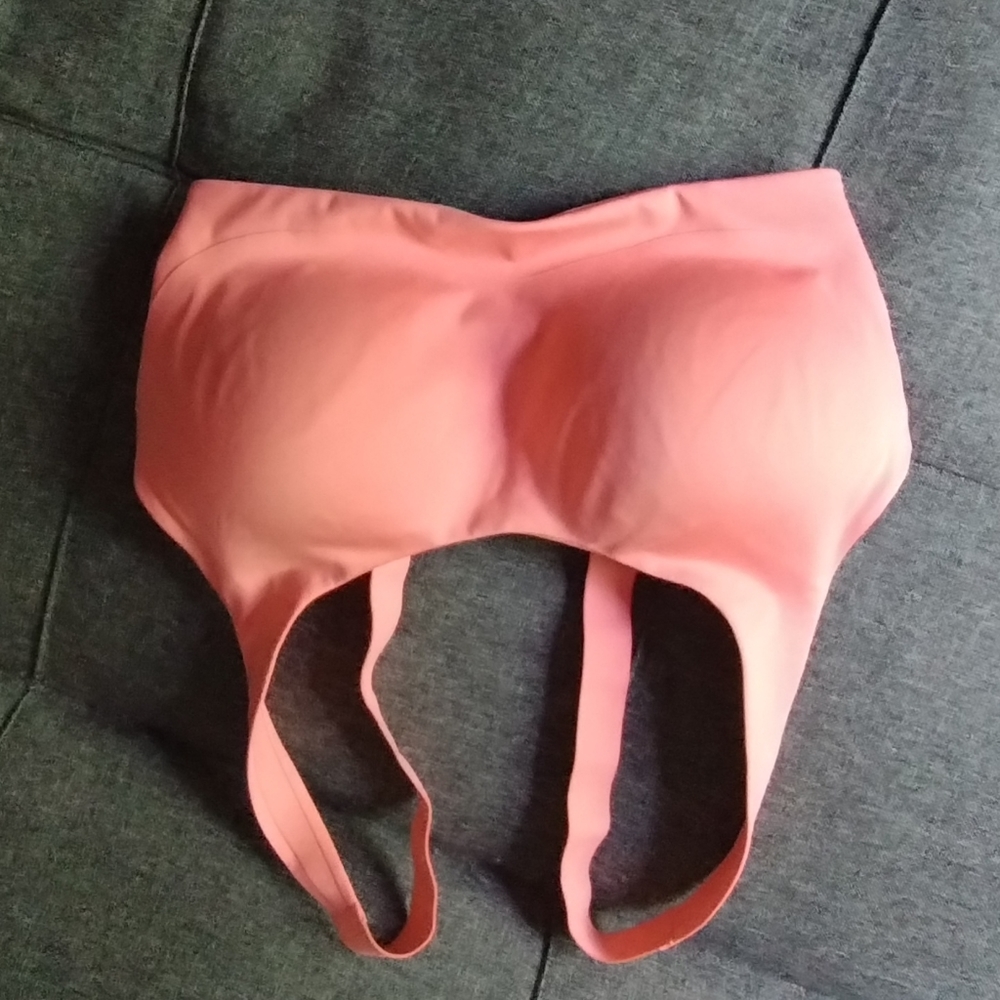 Pants, shirts, bras etc.